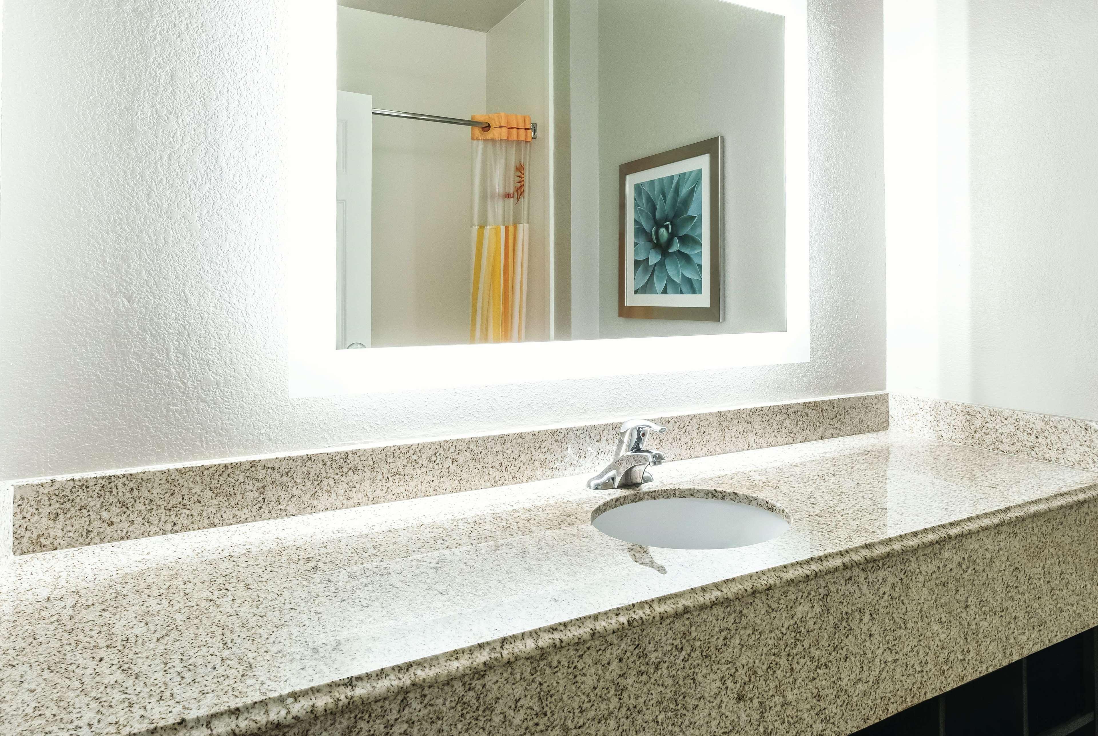 La Quinta By Wyndham Phoenix I-10 West Dış mekan fotoğraf