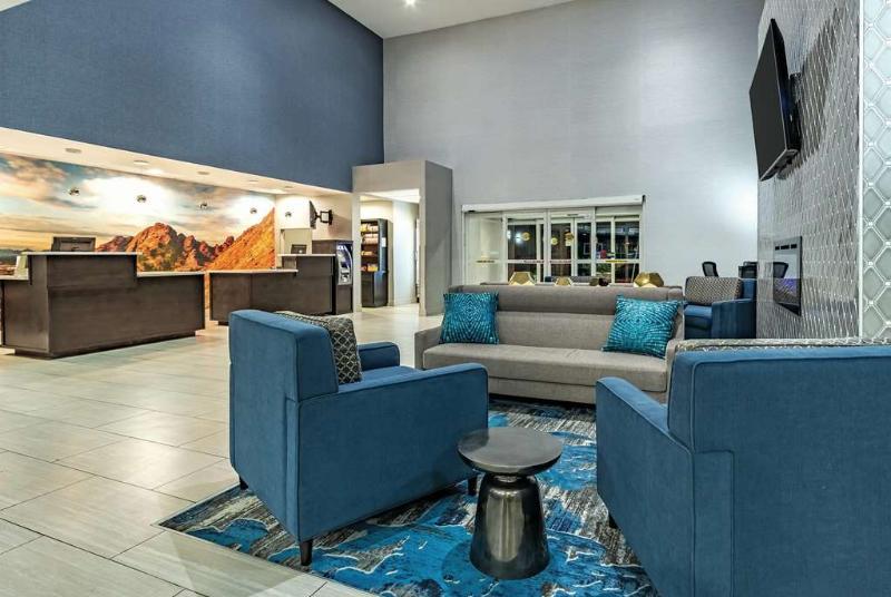La Quinta By Wyndham Phoenix I-10 West Dış mekan fotoğraf