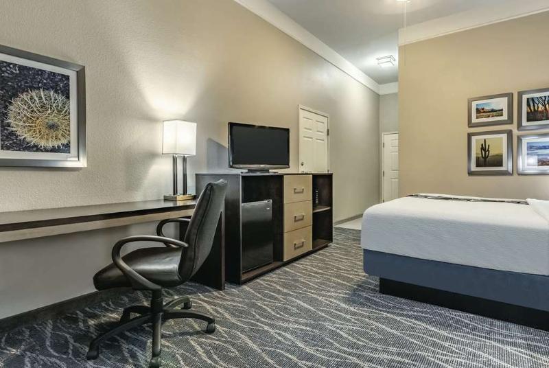 La Quinta By Wyndham Phoenix I-10 West Dış mekan fotoğraf
